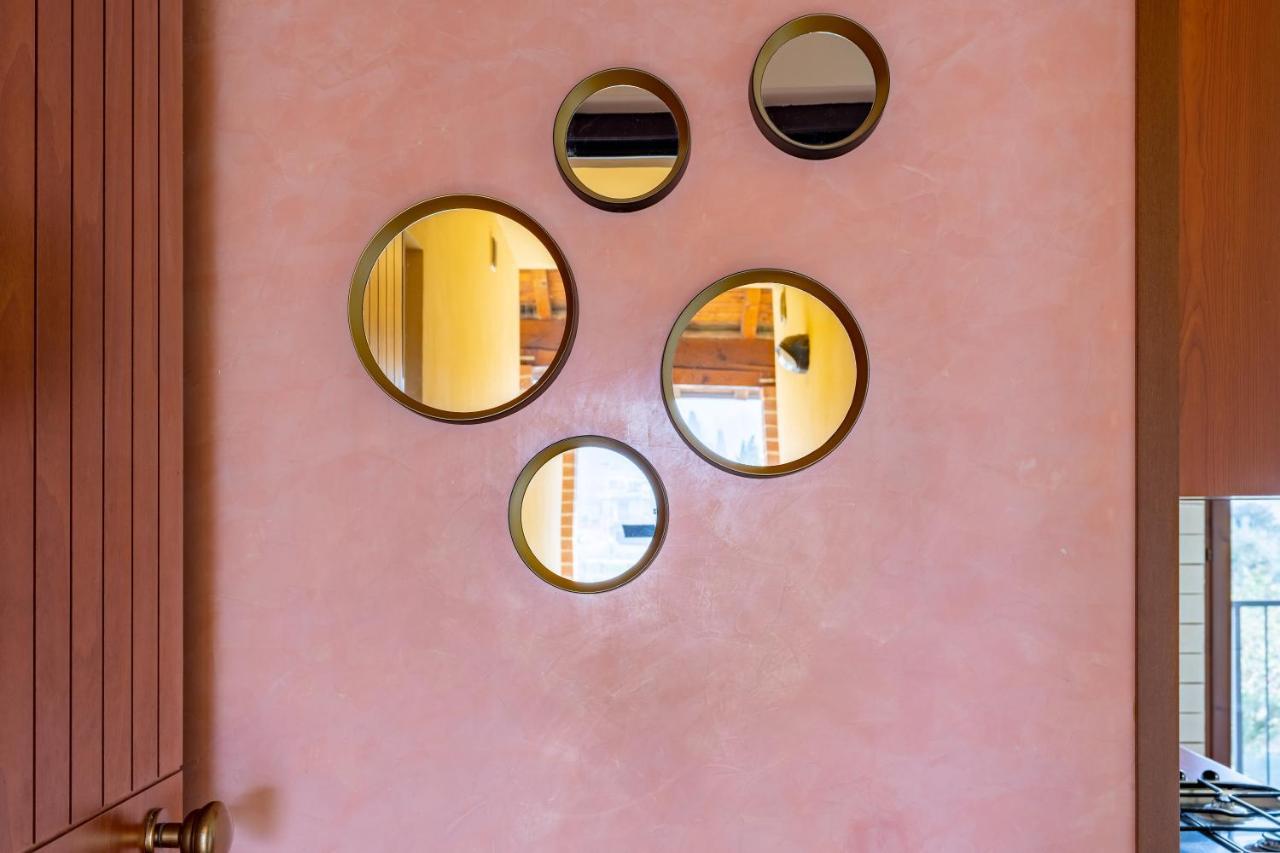 Pool - Marge Apartment - By Host4U Padenghe sul Garda Exterior foto
